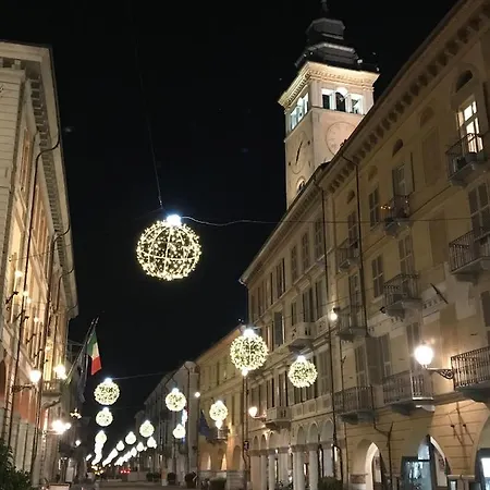 아파트 Virasol In Citta, Nuvole 쿠네오