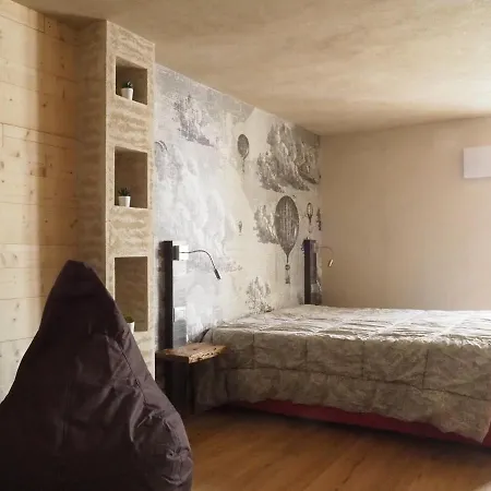 Virasol In Citta, Nuvole